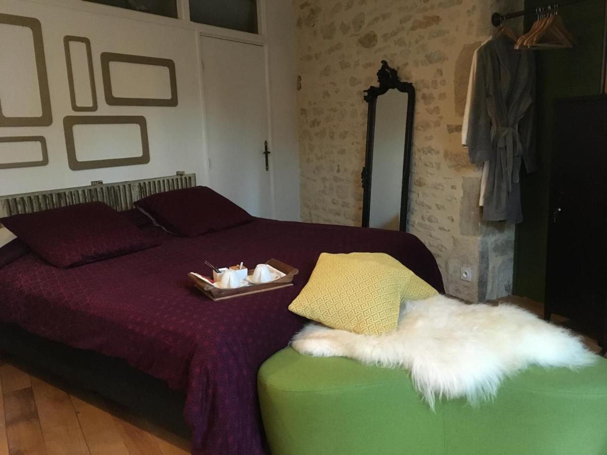 Fontenay-près-Vézelay Au Cheval Bleu B&B 외부 사진