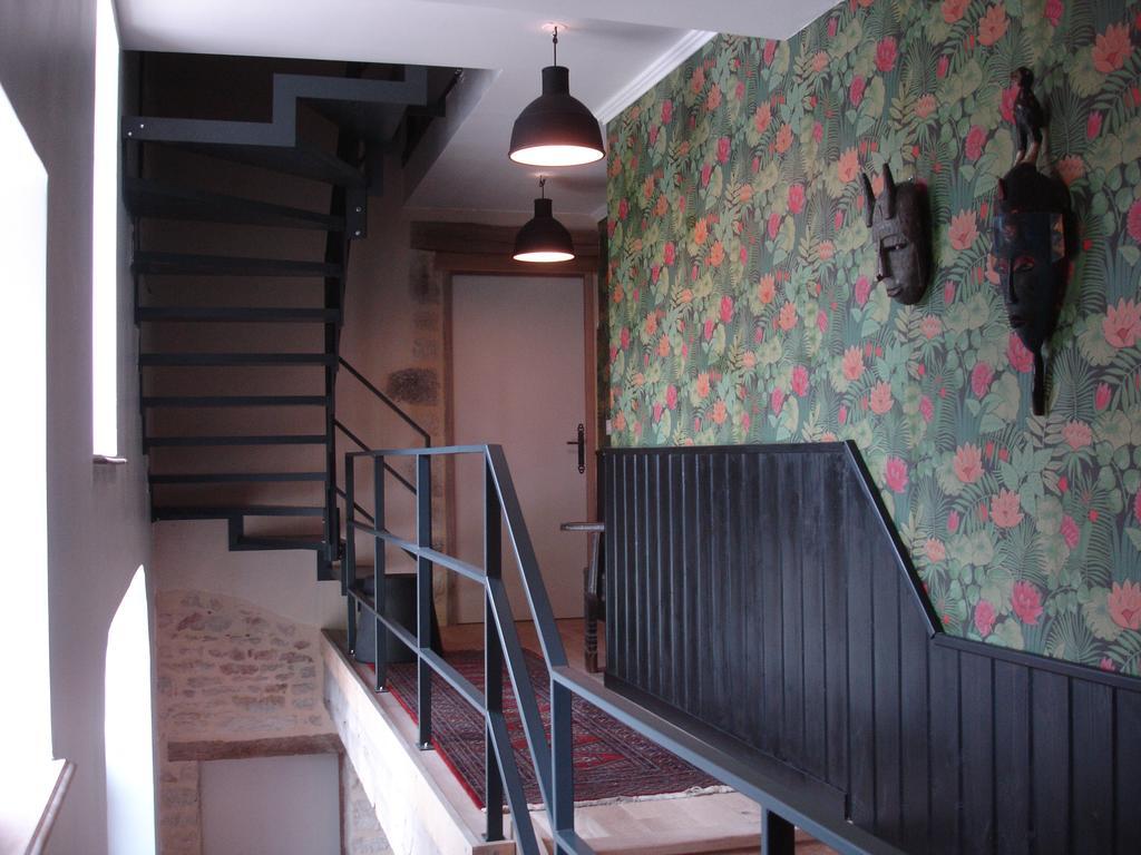 Fontenay-près-Vézelay Au Cheval Bleu B&B 외부 사진